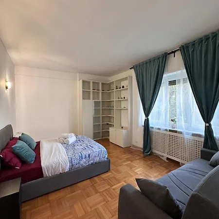The Sereno-5 Apartment
