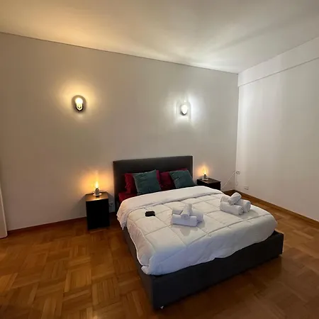 The Sereno-5 Apartment *