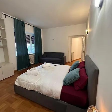 The Sereno-5 Apartment